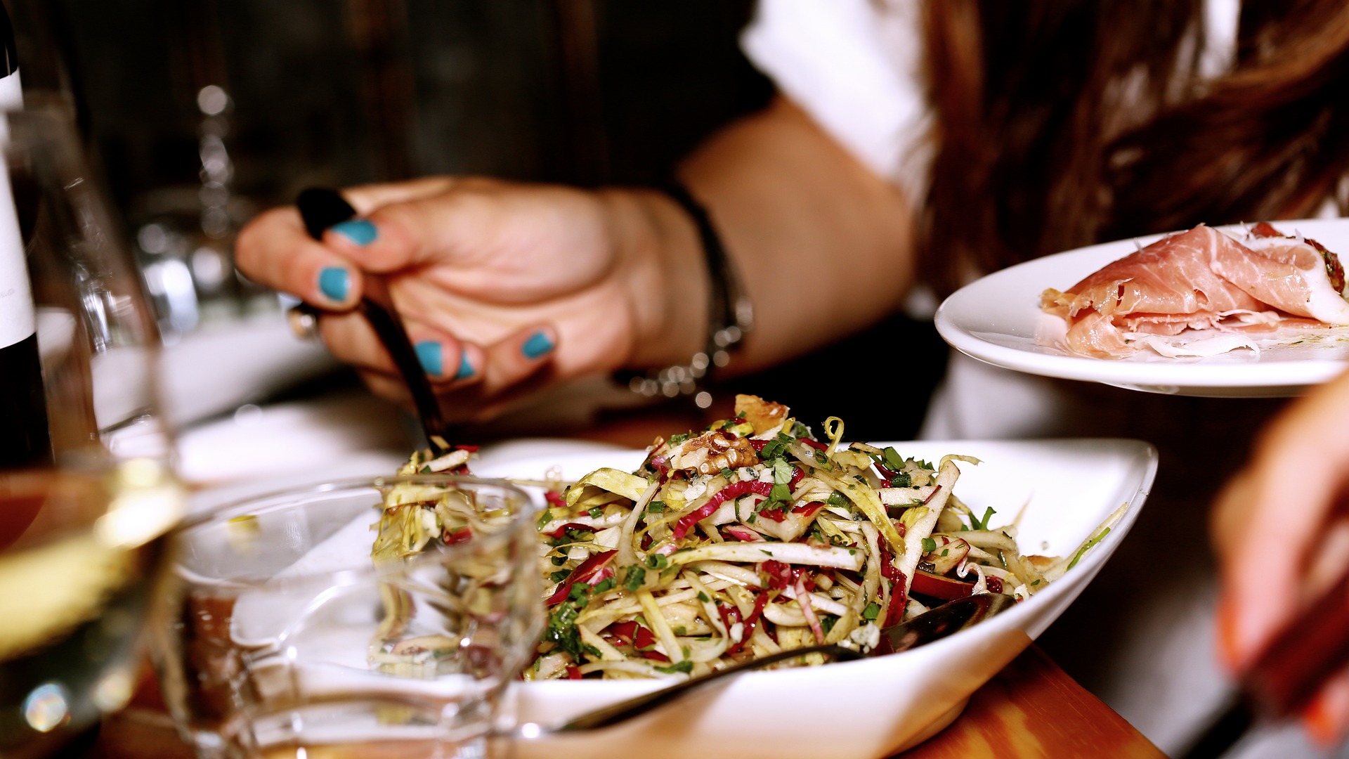 Enjoy Shopping Local Flavors in Side with Yumi Excursions: Top Recommendations