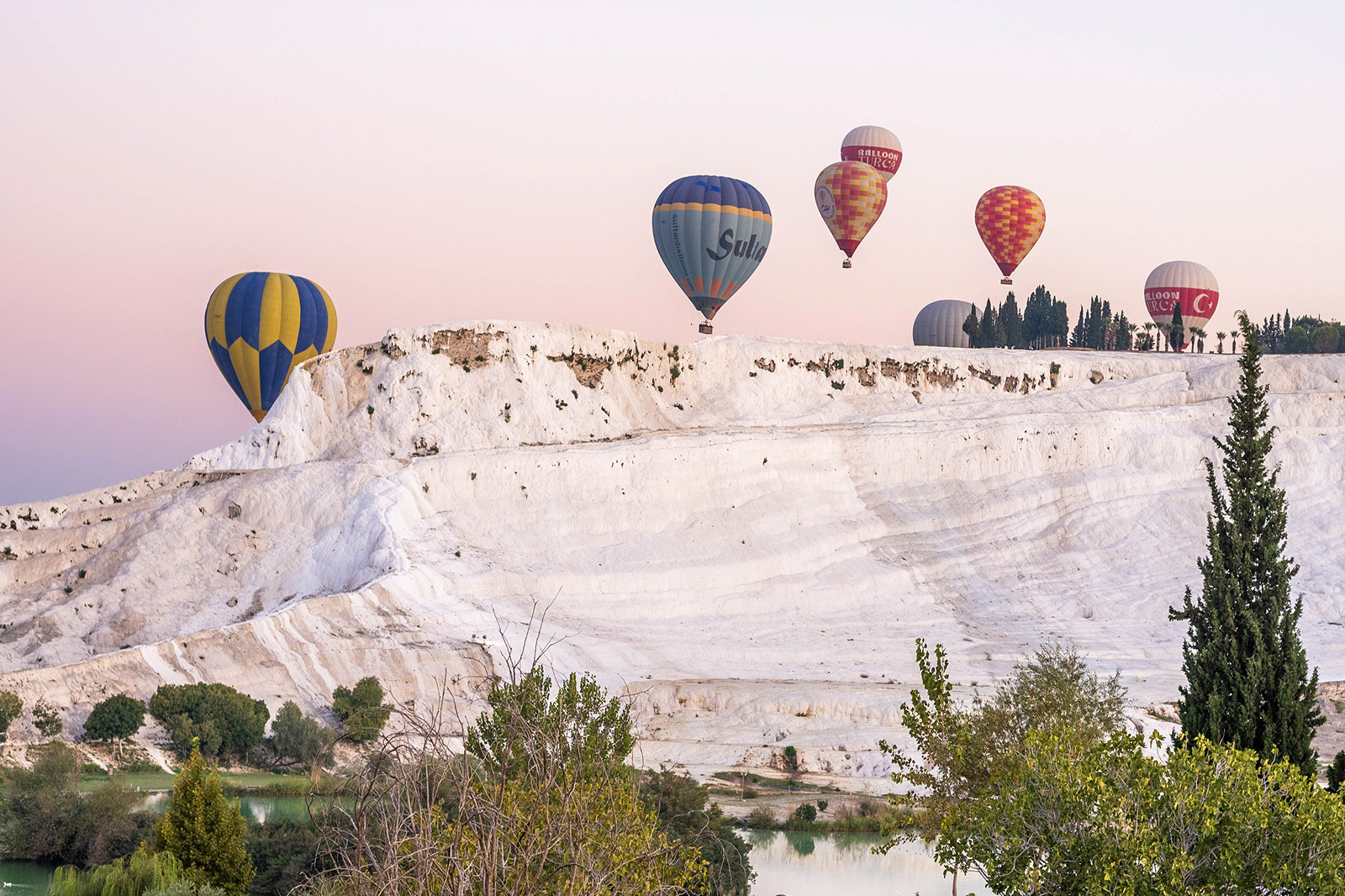 Pamukkale with Baloon